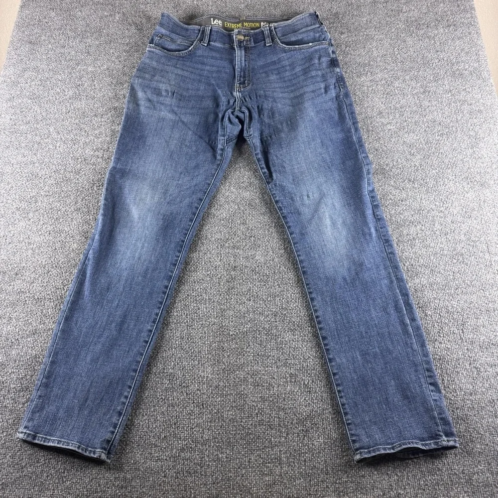 Lee Jeans Mens 34x34 Blue Extreme Motion MVP Straight Stretch Denim 2018227